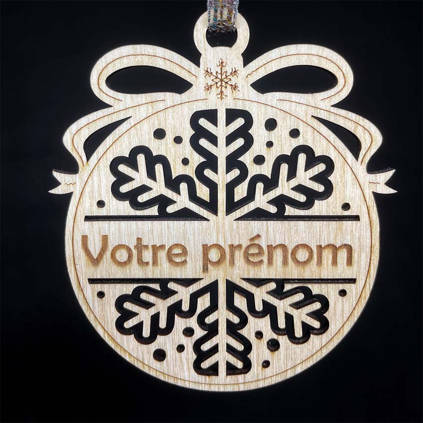 Boule de Noël FLOCON DE NEIGE avec prénom personnalisé tagravure.art